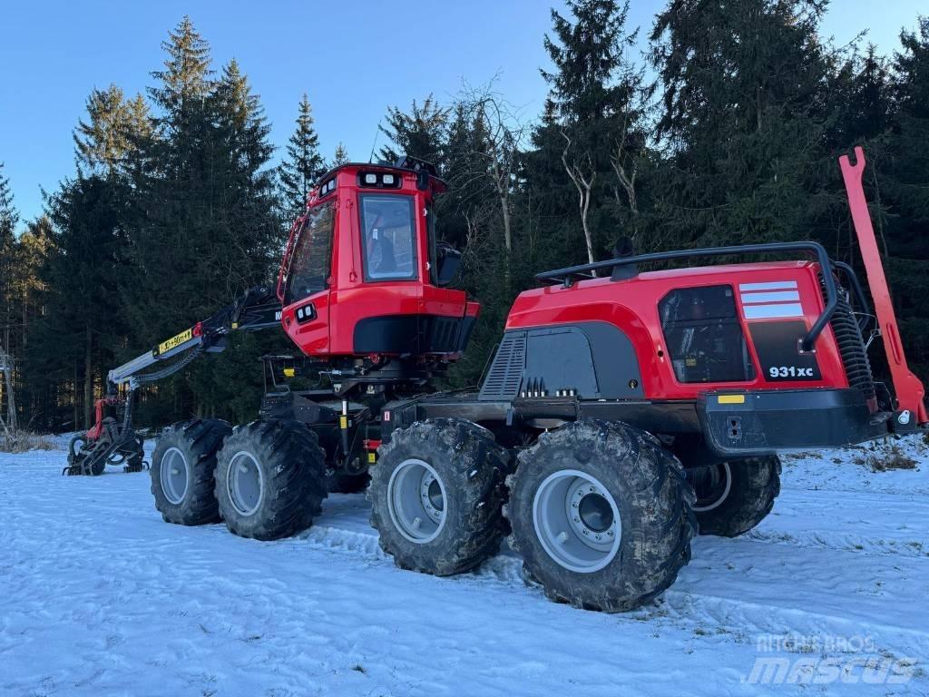 Komatsu 931 XC Harwestery