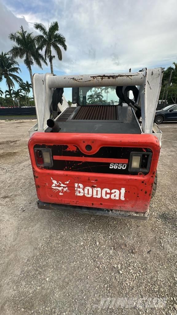Bobcat S650 Ładowarki burtowe