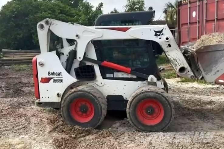 Bobcat S650 Ładowarki burtowe