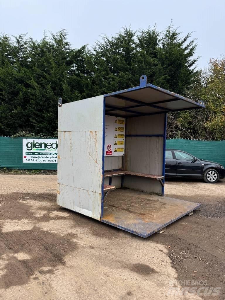  SMOKING SHED Baraki budowlane