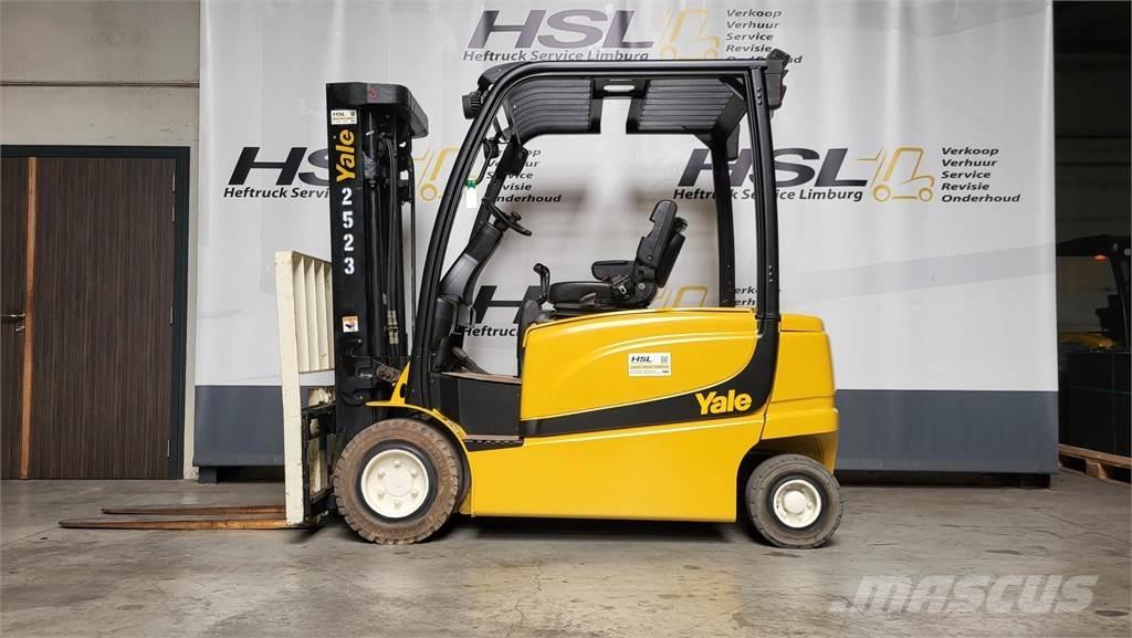 Yale ERP30VL 2016 Wózki elektryczne