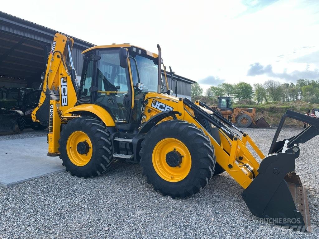 JCB 4 CX Pro Koparko-ładowarki