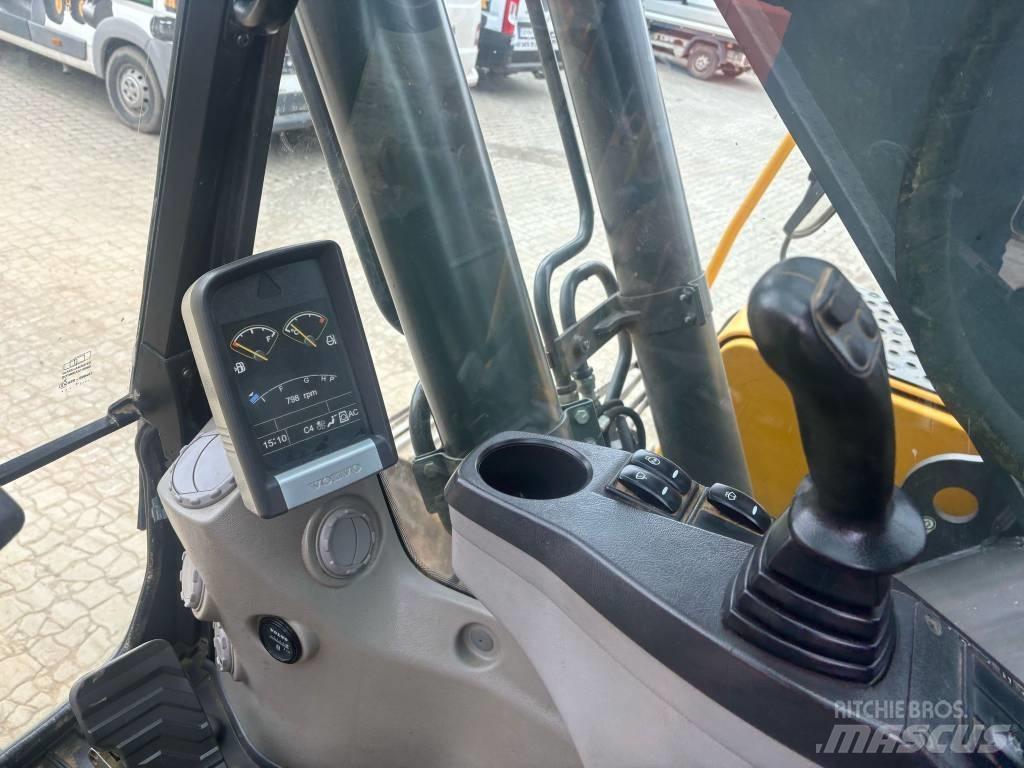 Volvo EC 220 D Koparki gąsienicowe