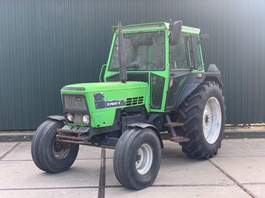 Deutz-Fahr D7207C Ciągniki rolnicze