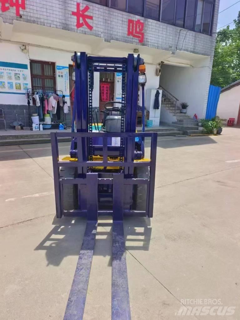 Komatsu FD 30 Wózki Diesla