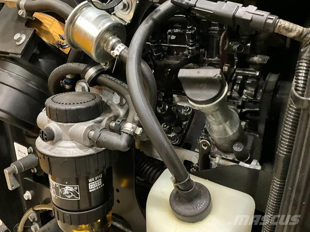 JCB 16 C-1 Minikoparki