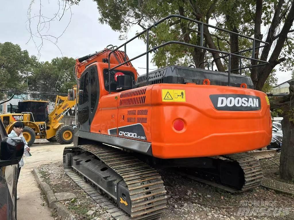 Doosan DX300LC-9c Koparki gąsienicowe