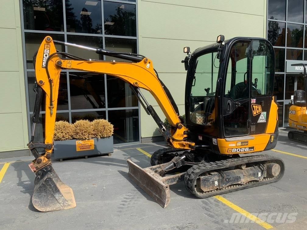 JCB 8026 CTS Minikoparki