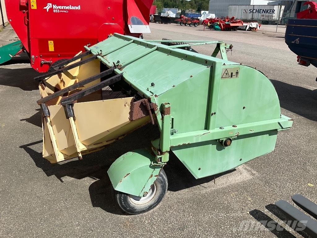 Elho TR 300 Zgrabiarki i przetrząsacze