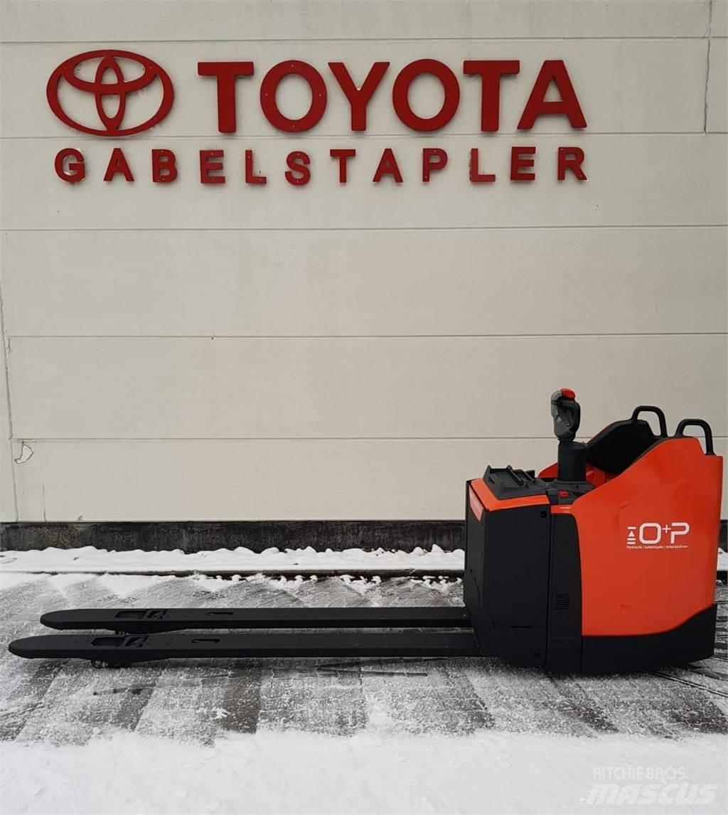 Toyota LPE 250 Wózki widłowe unoszące