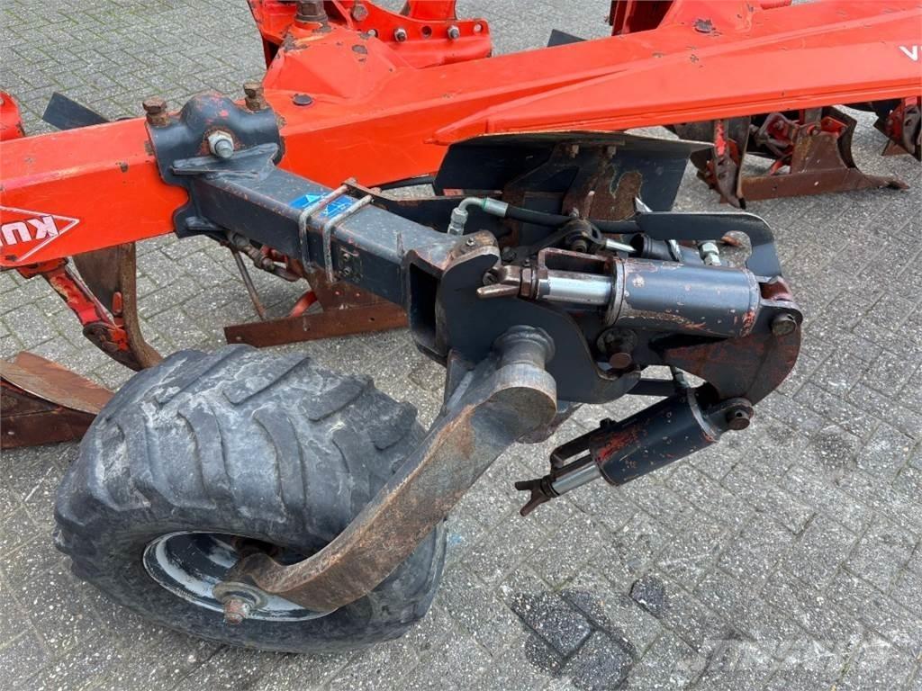 Kuhn VM 1525T Pługi