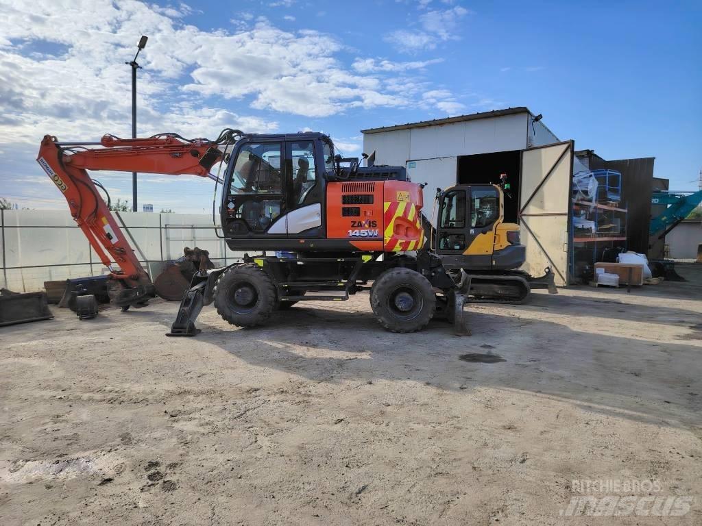 Hitachi ZX 145 Koparki kołowe