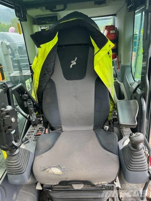 Komatsu PC 170 LC-11 Koparki gąsienicowe