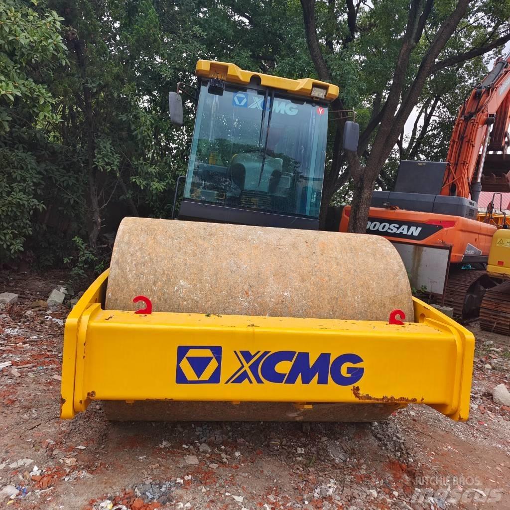 XCMG XS 223 J Walce jednobębnowe