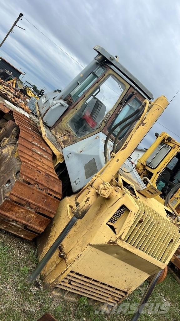 Komatsu D 65 EX Ramy i zawieszenie