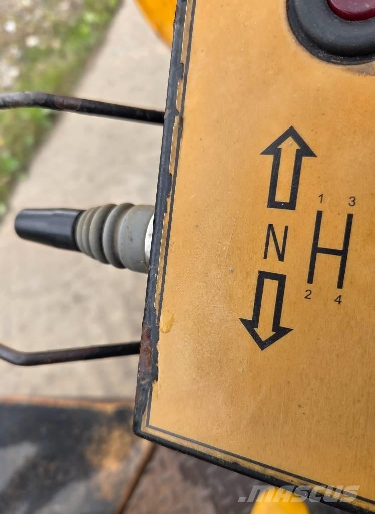 JCB 6 TST Wozidła kolebkowe