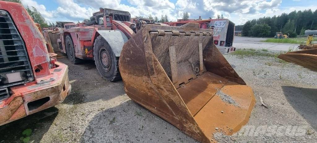Sandvik LH 307 Ładowarki górnicze