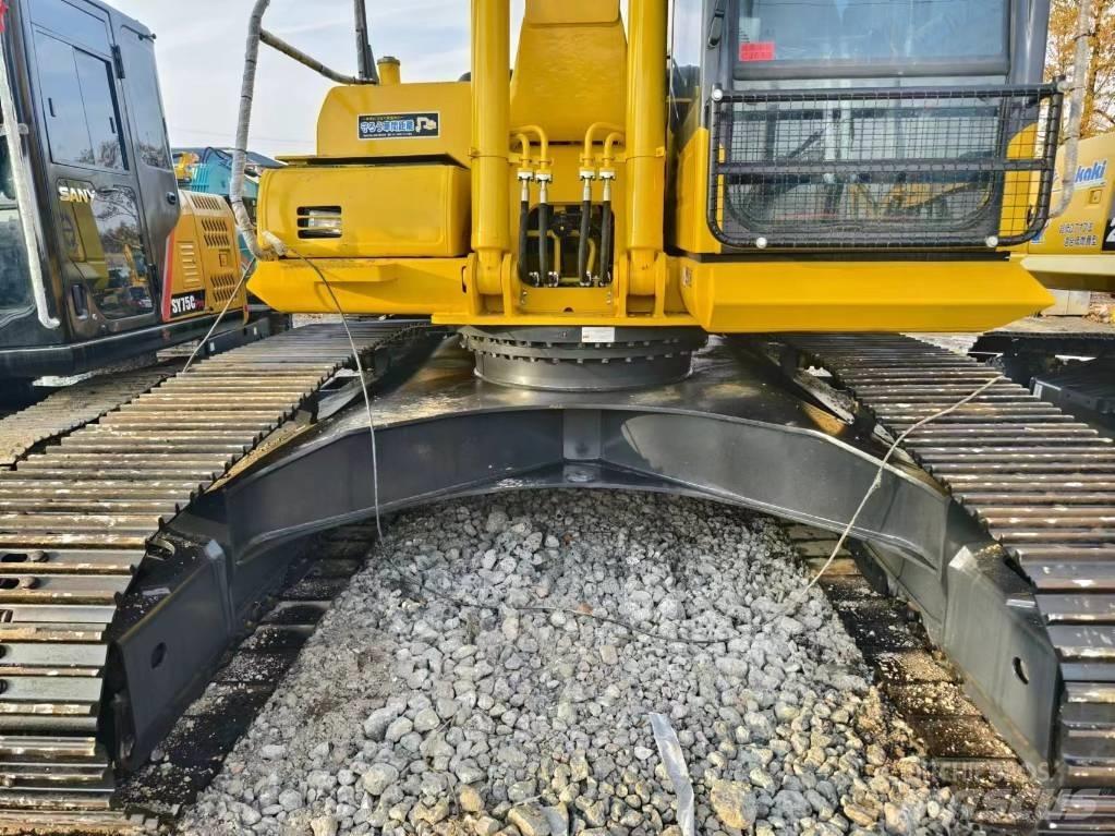 Komatsu PC240-8 Midikoparki  7t - 12t