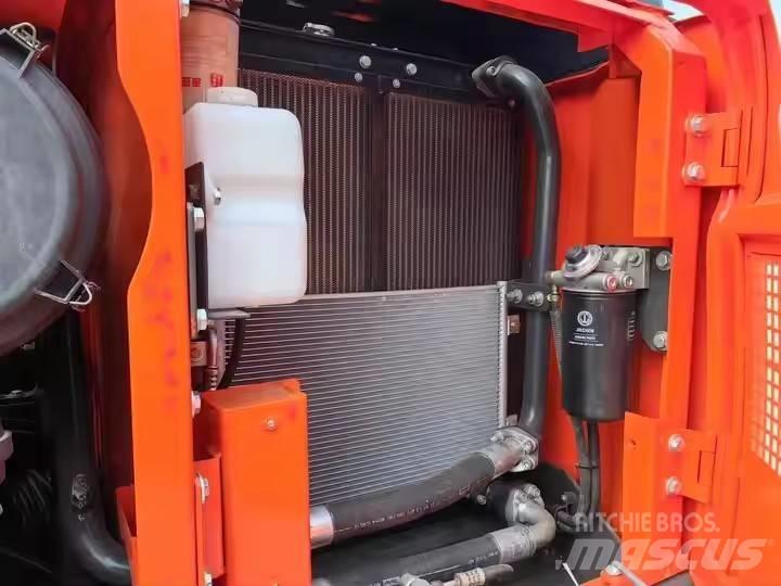 Doosan DX150 Koparki gąsienicowe