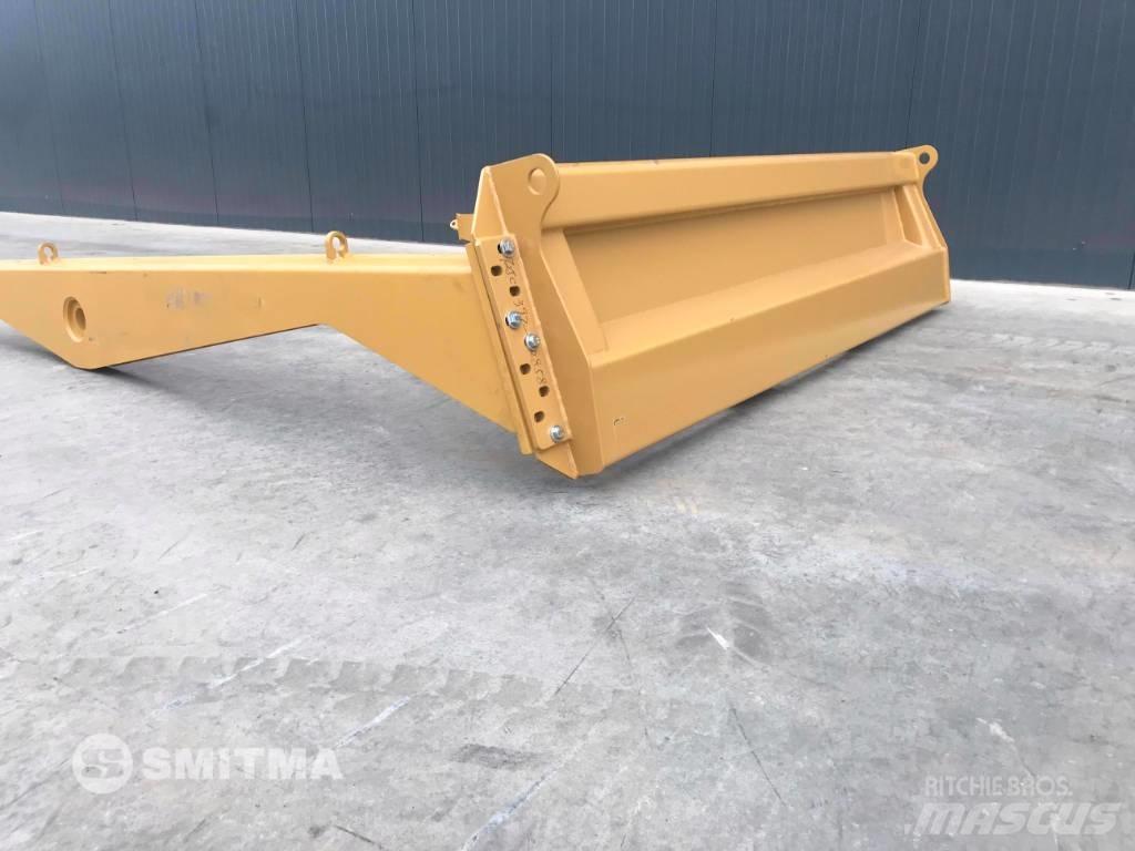 CAT 725C Skrzynie ładunkowe