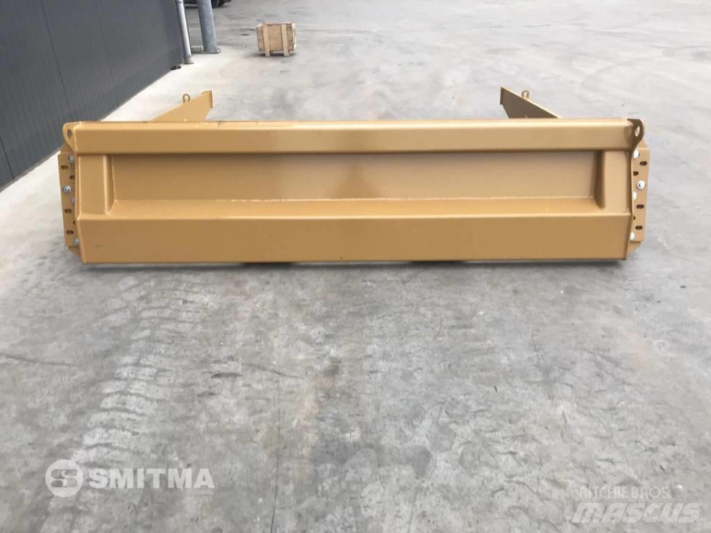 CAT 725C Skrzynie ładunkowe