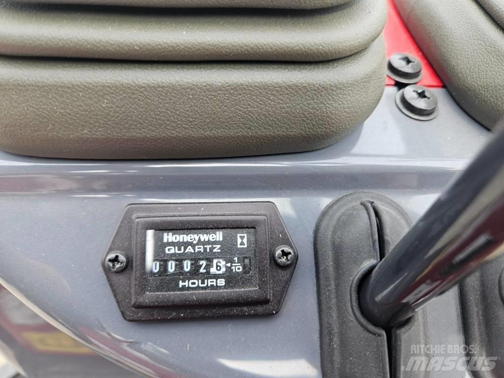 Yanmar SV08-1C Minikoparki
