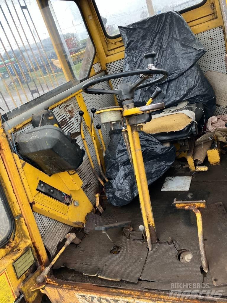 Volvo BM 641 Ładowacze i koparki czołowe