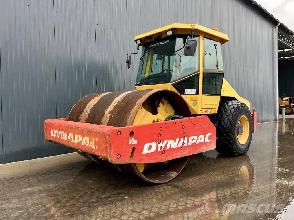 Dynapac CA302D Walce jednobębnowe