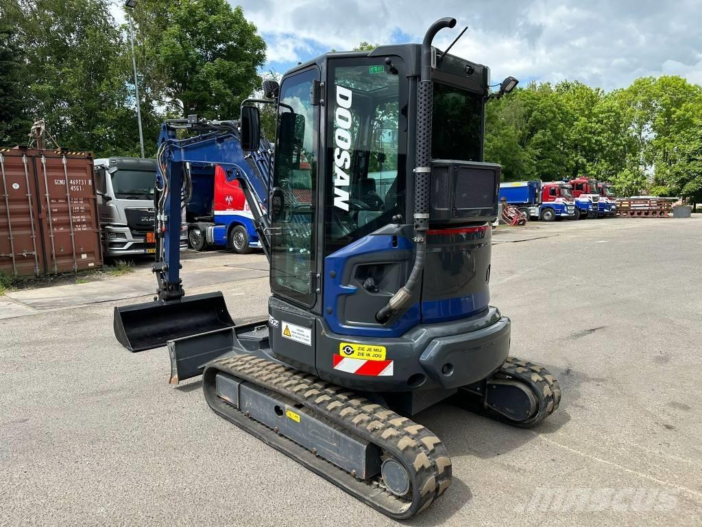 Doosan DX 35 Z Minikoparki