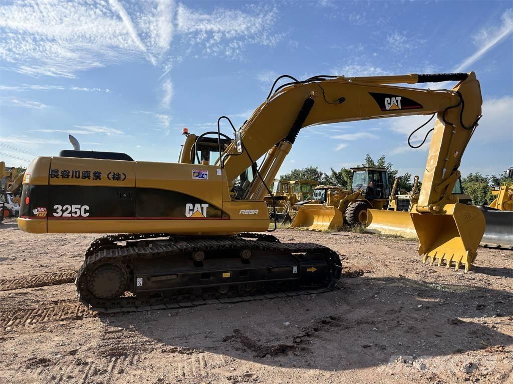 CAT 325C Koparki gąsienicowe