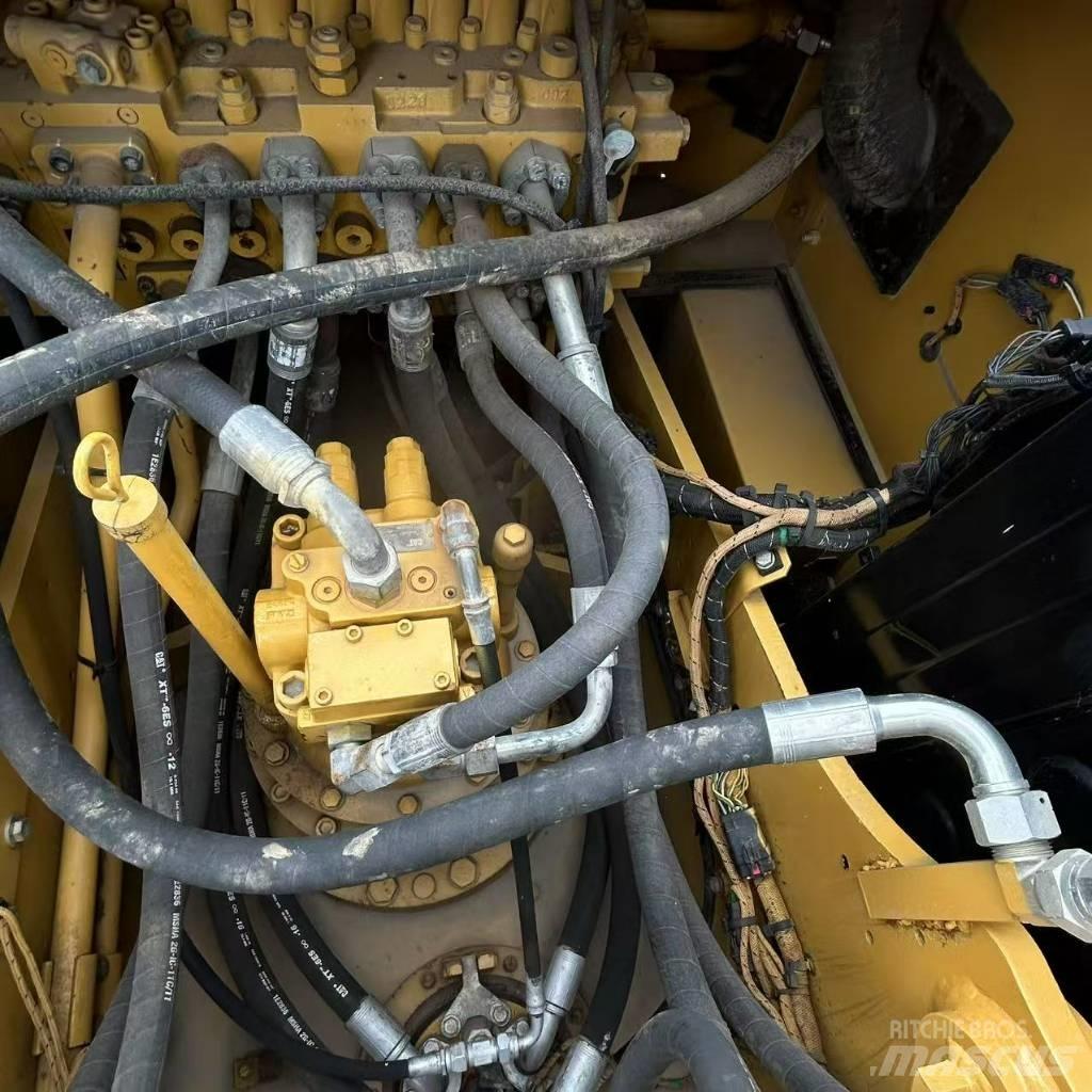 CAT 320 GC Koparki gąsienicowe