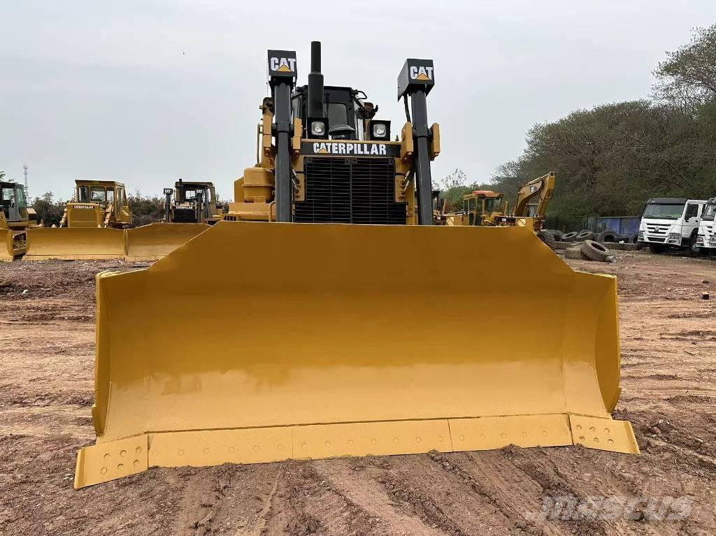 CAT D 8 R Spycharki gąsienicowe
