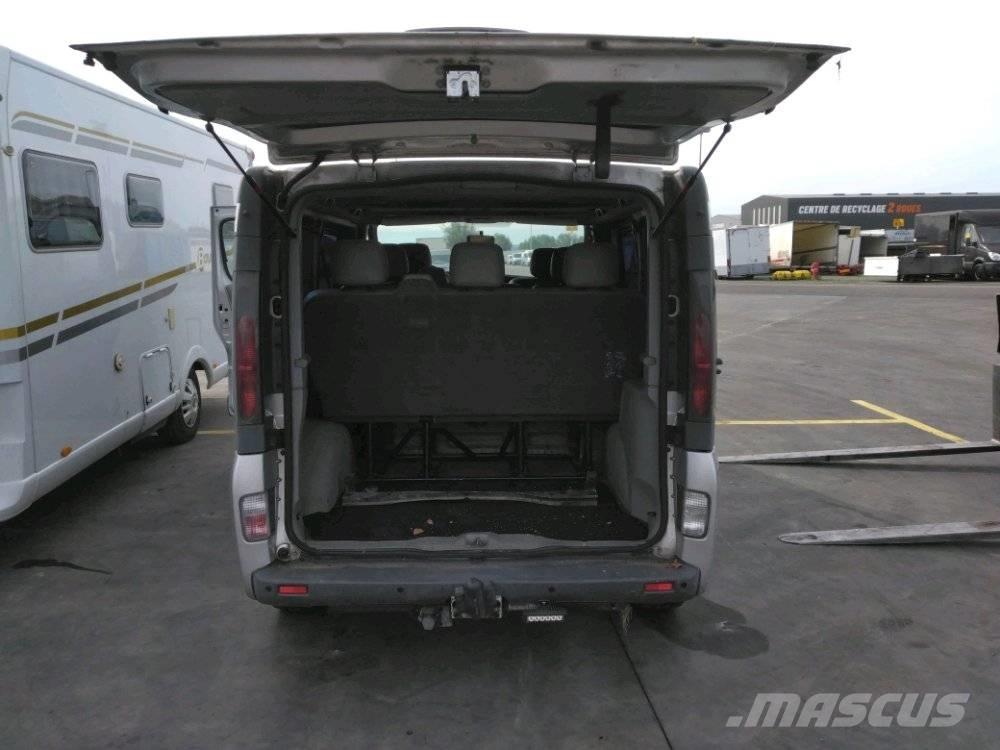 Opel Vivaro 1 Minibusy