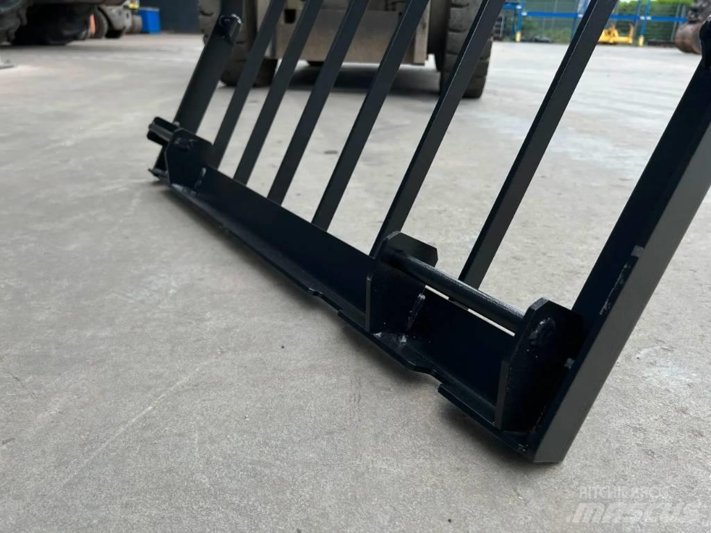 CAT 324D Guard Kabiny i wnętrze