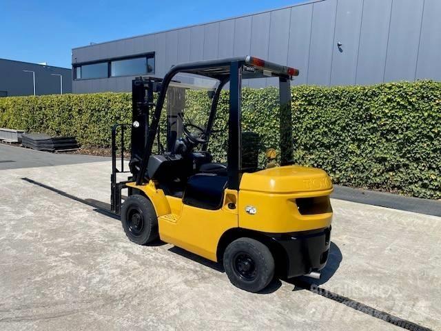 Toyota 7 FDF 25 Wózki Diesla
