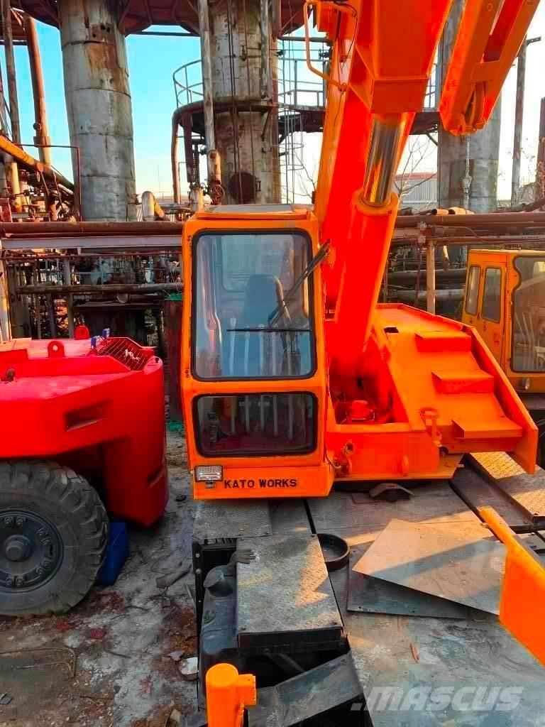 Kato NK 250 E Żurawie szosowo-terenowe