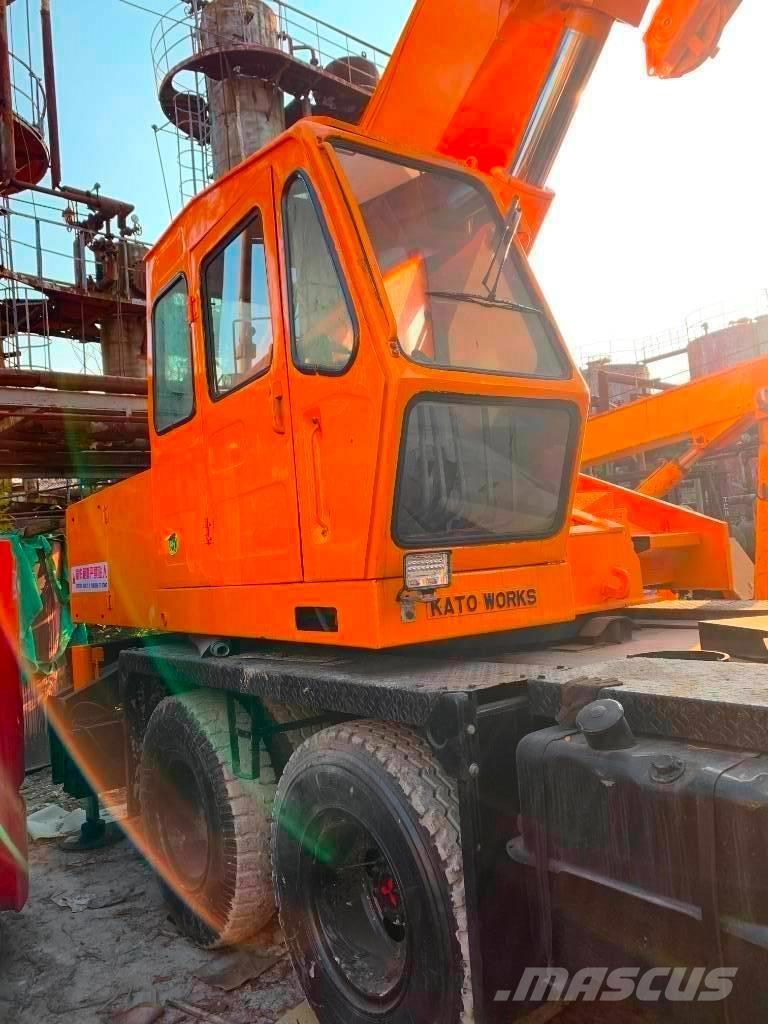 Kato NK 250 E Żurawie szosowo-terenowe