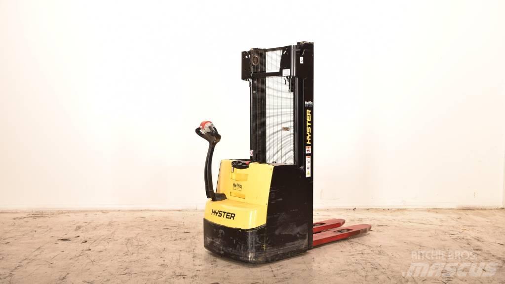 Hyster S 1.6 Wózki widłowe unoszące z dyszlem