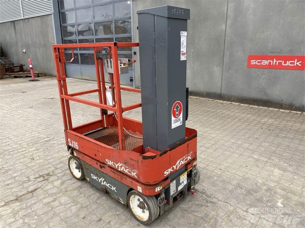 SkyJack SJ16 Podnośniki masztowe