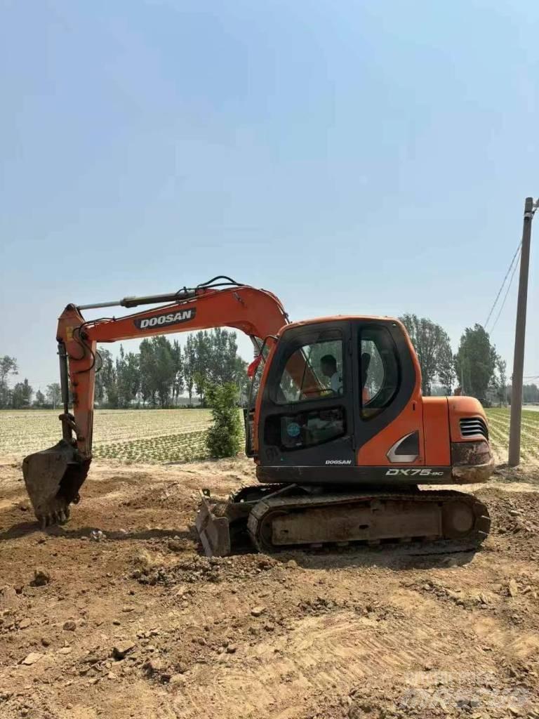 Doosan DX 75-9 Koparki gąsienicowe