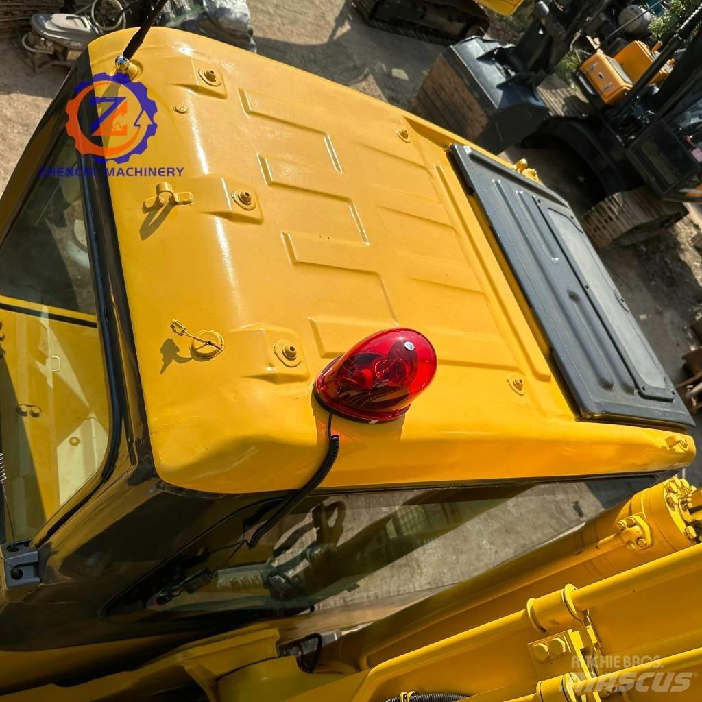 Komatsu PC 200 Koparki gąsienicowe