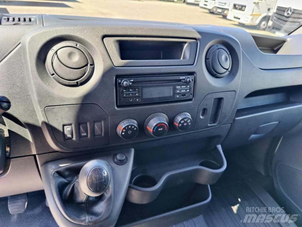 Renault Master Busy / Vany