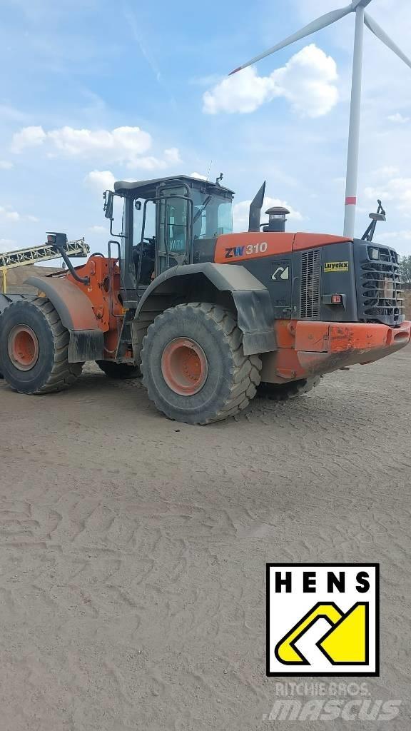 Hitachi ZW 310 Wozidła przegubowe