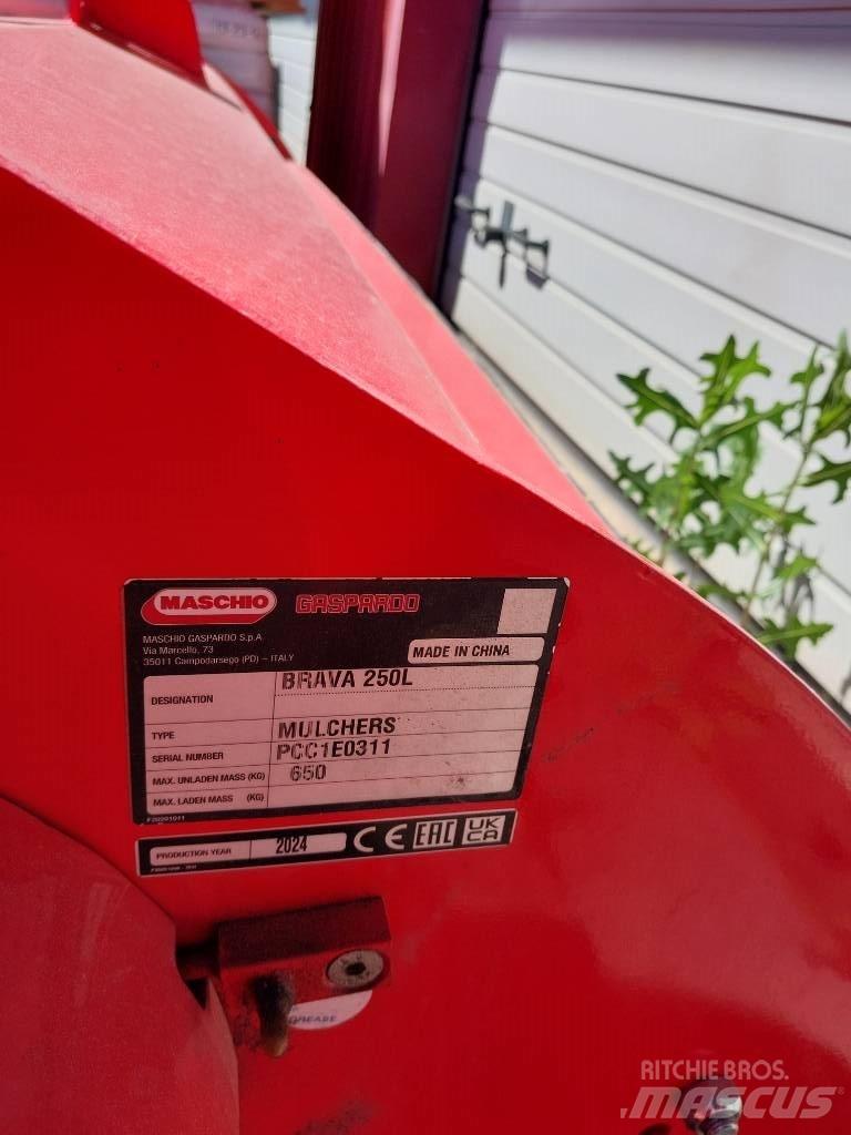 Maschio Brava 250 L Kosiarki łąkowe i wykaszarki