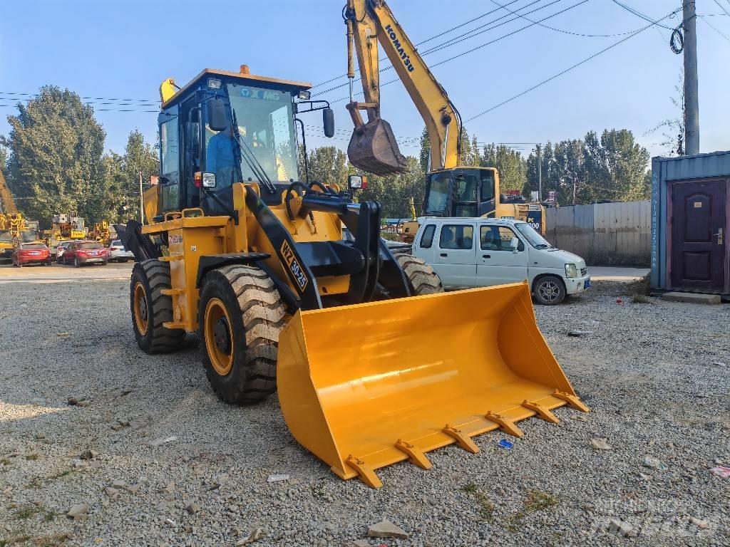 XCMG WZ30-25 Koparko-ładowarki