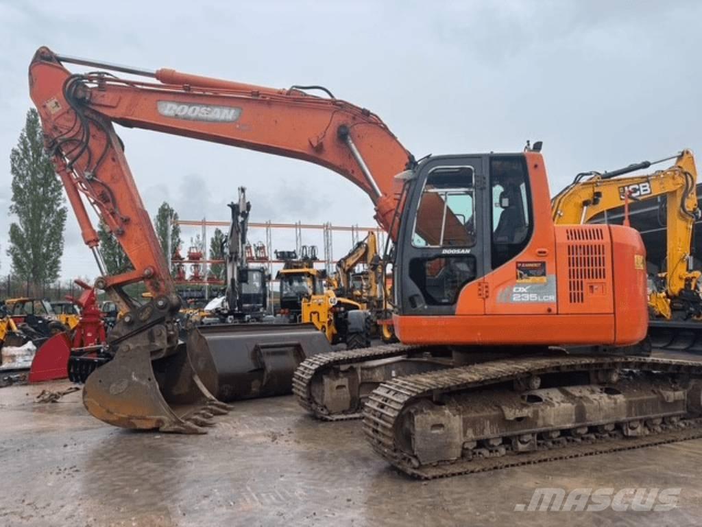 Doosan 235 LCR Koparki gąsienicowe