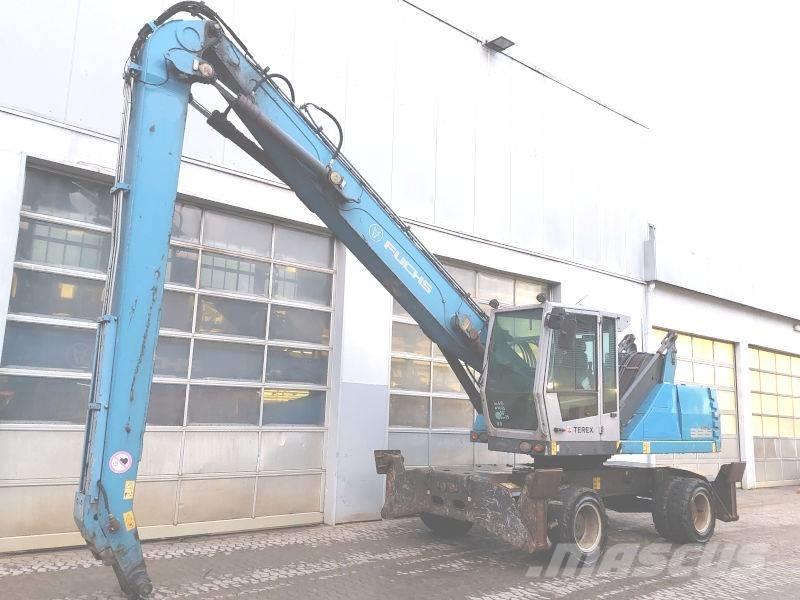Fuchs MHL 335 E Koparki przeładunkowe