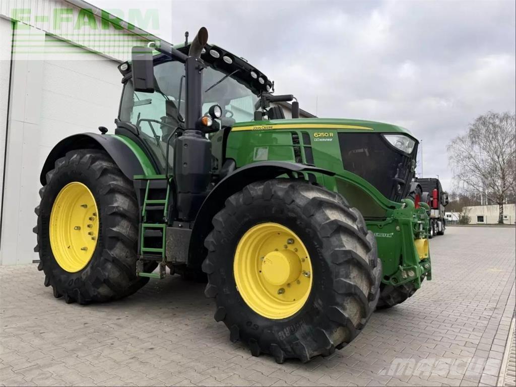 John Deere 6250 r Ciągniki rolnicze