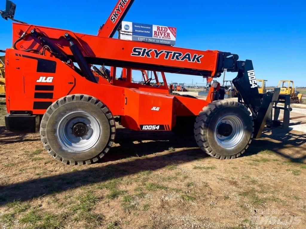 SkyTrak 10054 Ładowarki teleskopowe