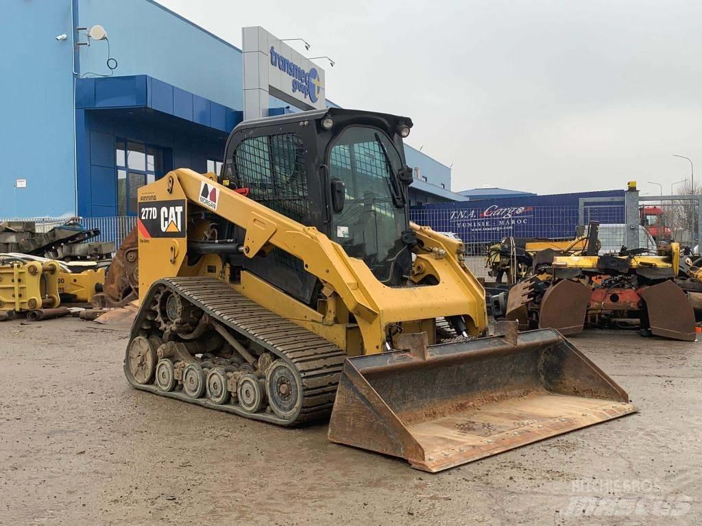 CAT 277 D Ładowarki burtowe